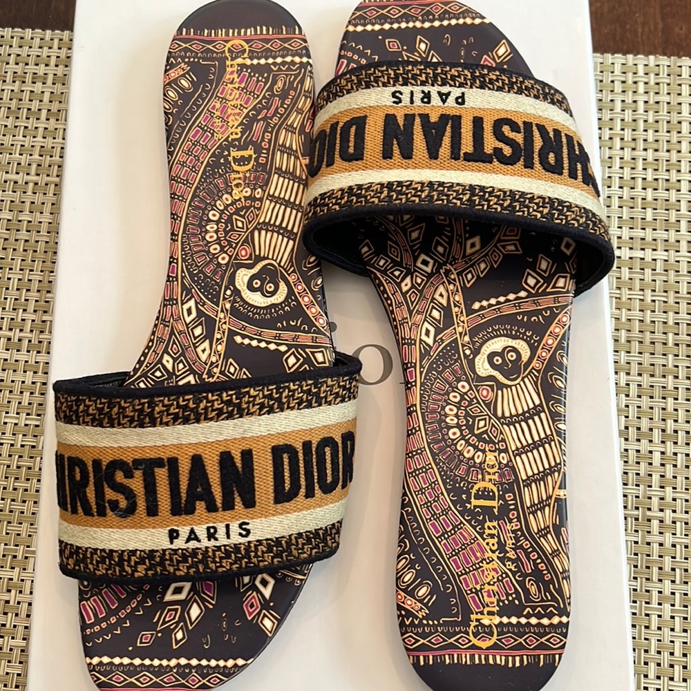 Dior Slides